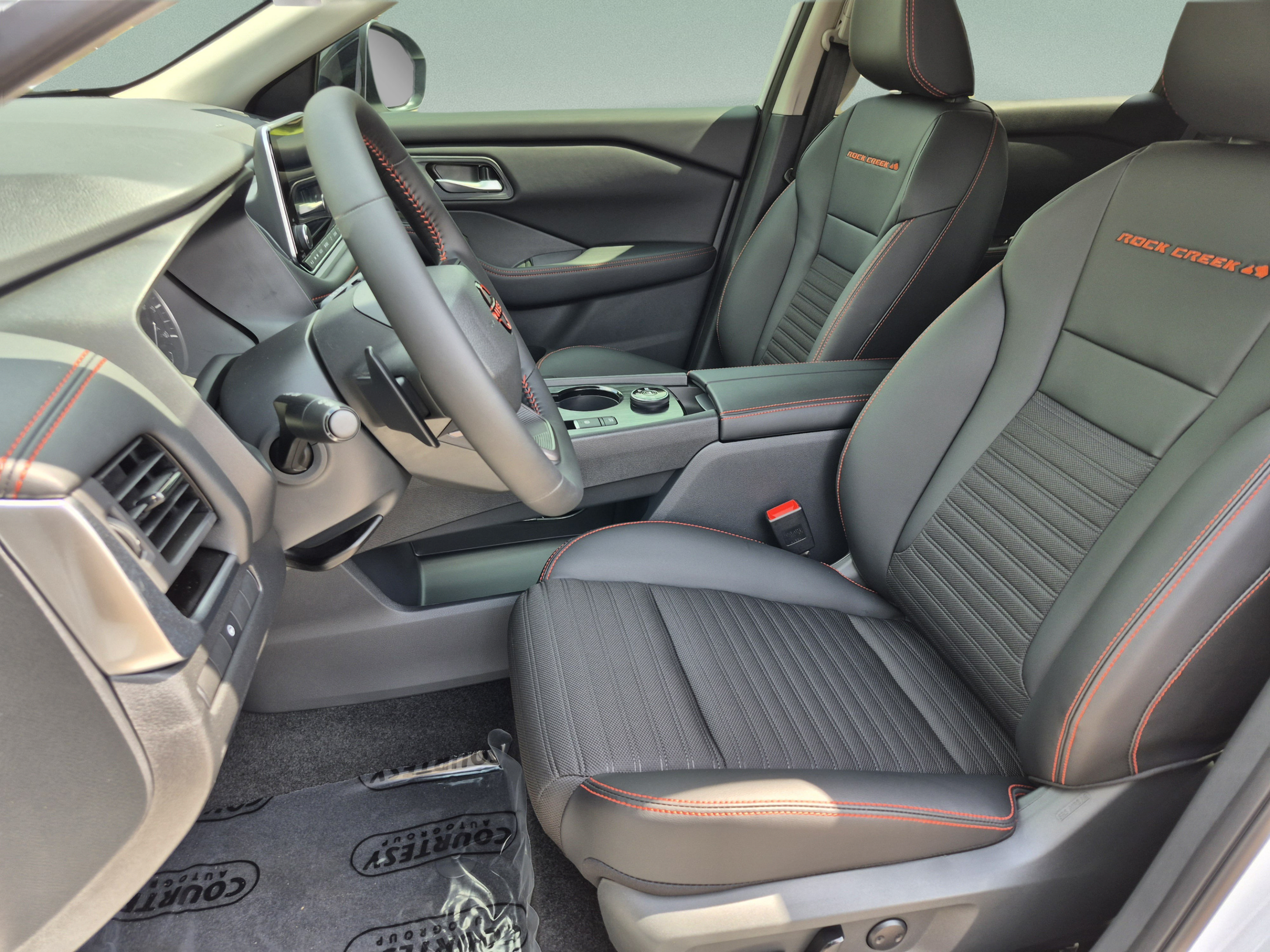 New 2026 Nissan Rogue SV AWD/4WD image 20
