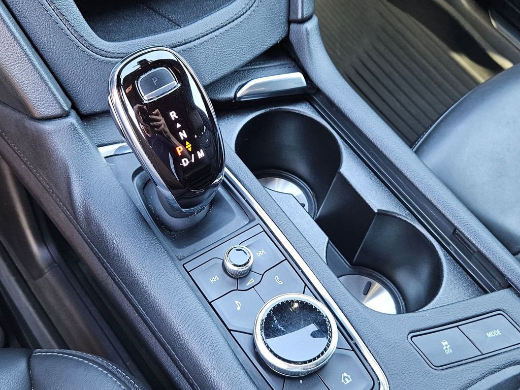 Used 2022 Cadillac XT5 Premium Luxury w/ LPO, Floor Liner Package image 22