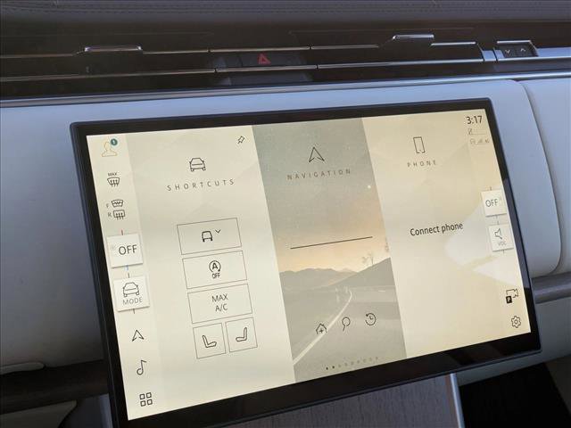 New 2026 Land Rover Range Rover SE image 12