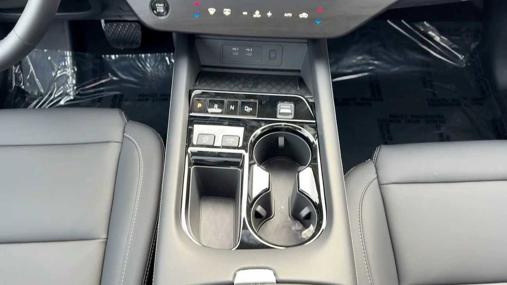 New 2025 Nissan Murano SL image 14