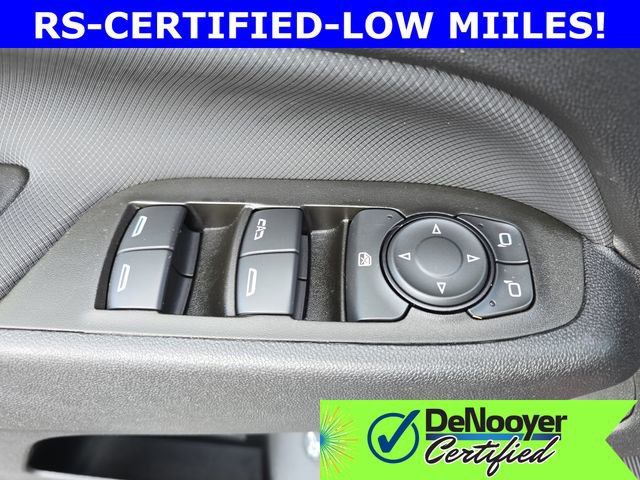 Used 2023 Chevrolet Equinox RS image 27