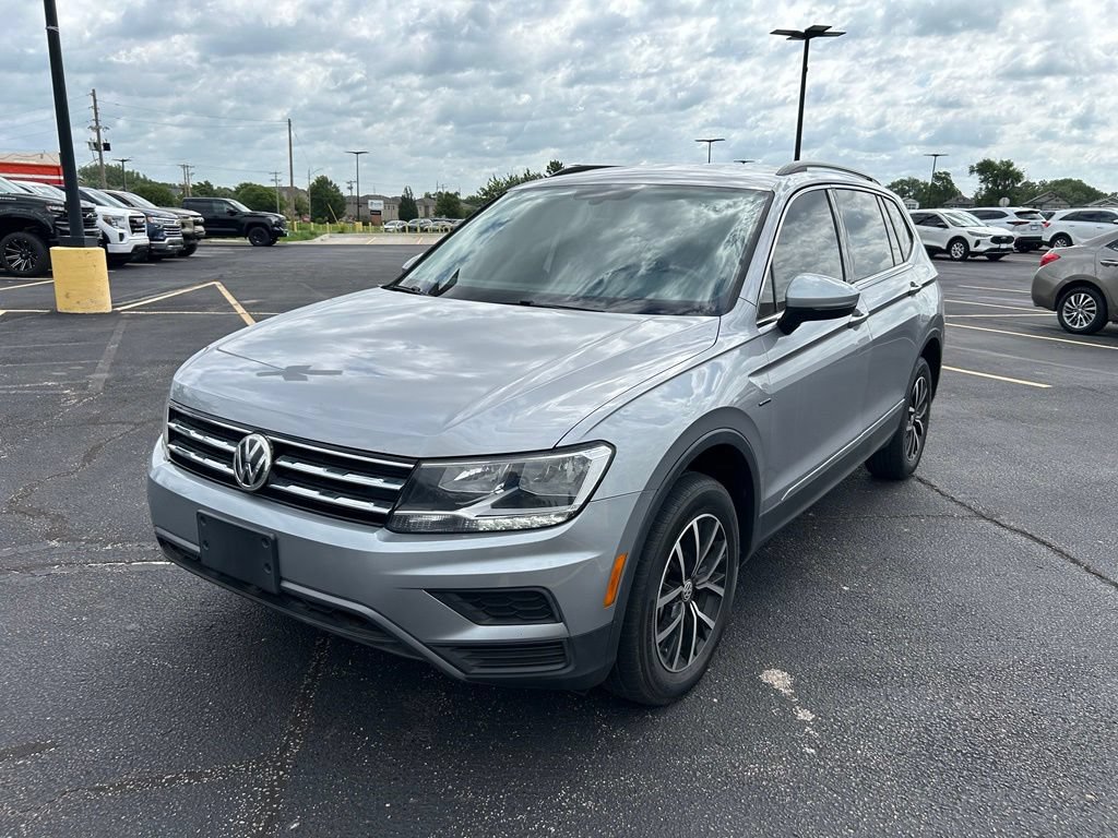 Used 2021 Volkswagen Tiguan SEL AWD/4WD image 7