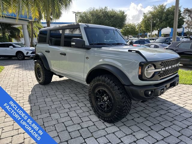 Used 2023 Ford Bronco Wildtrak AWD/4WD image 16
