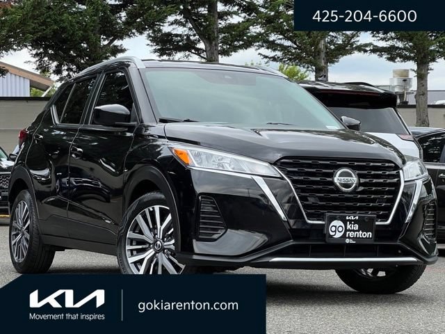 Used 2021 Nissan Kicks SV