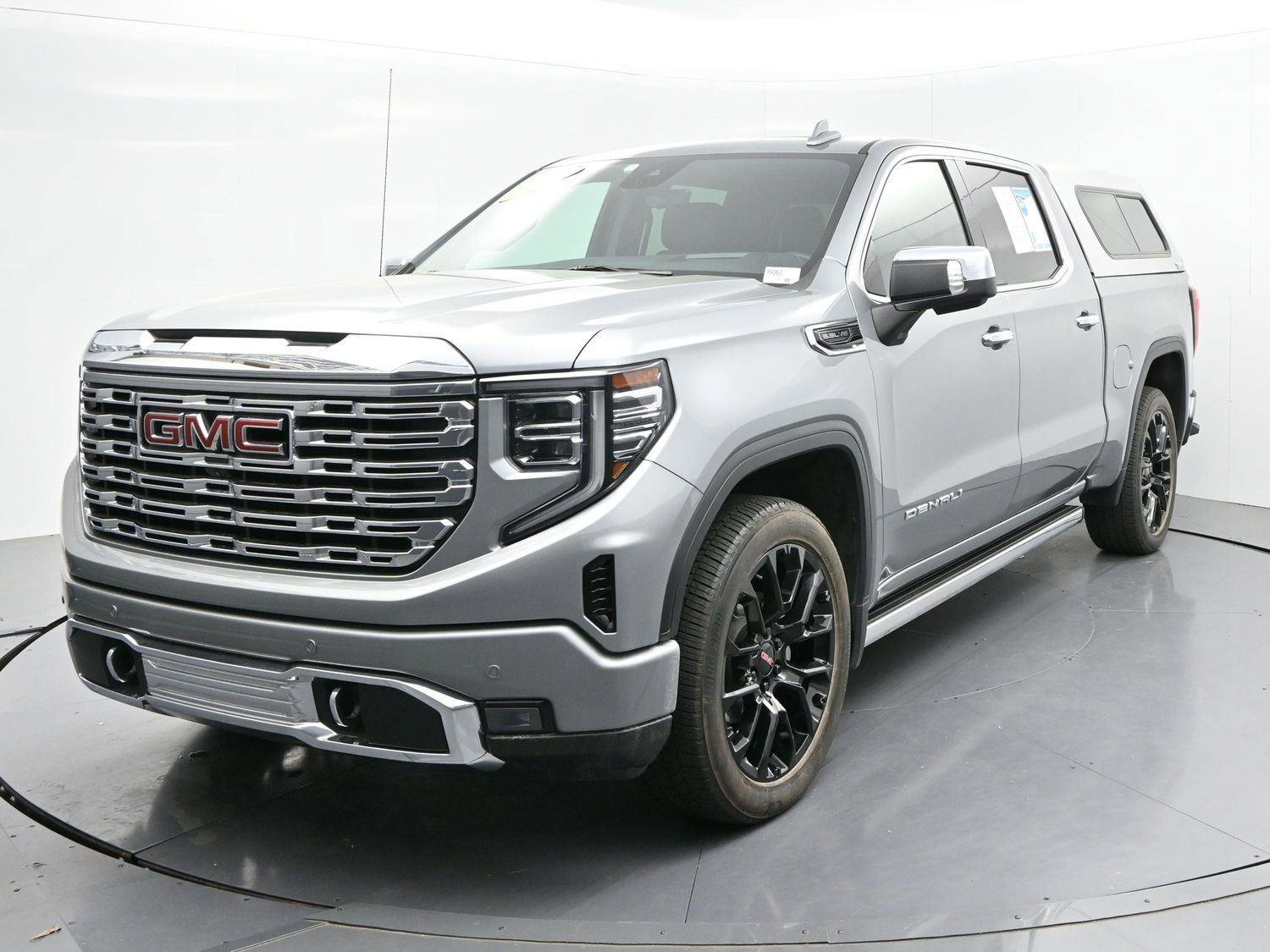 Used 2024 GMC Sierra 1500 Denali w/ Denali Reserve Package RWD image 3