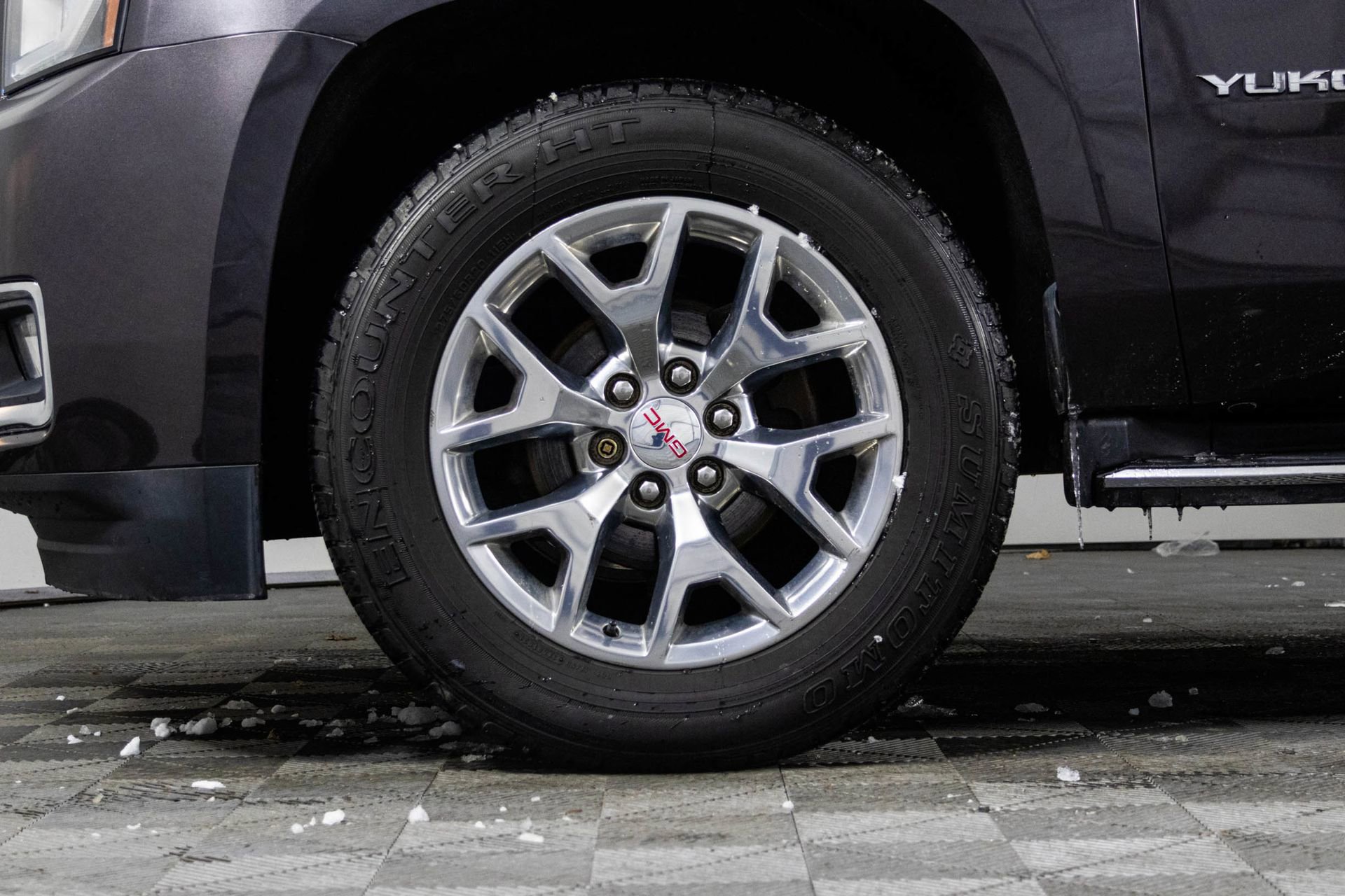 Used 2018 GMC Yukon SLE w/ SLE Value Package image 44