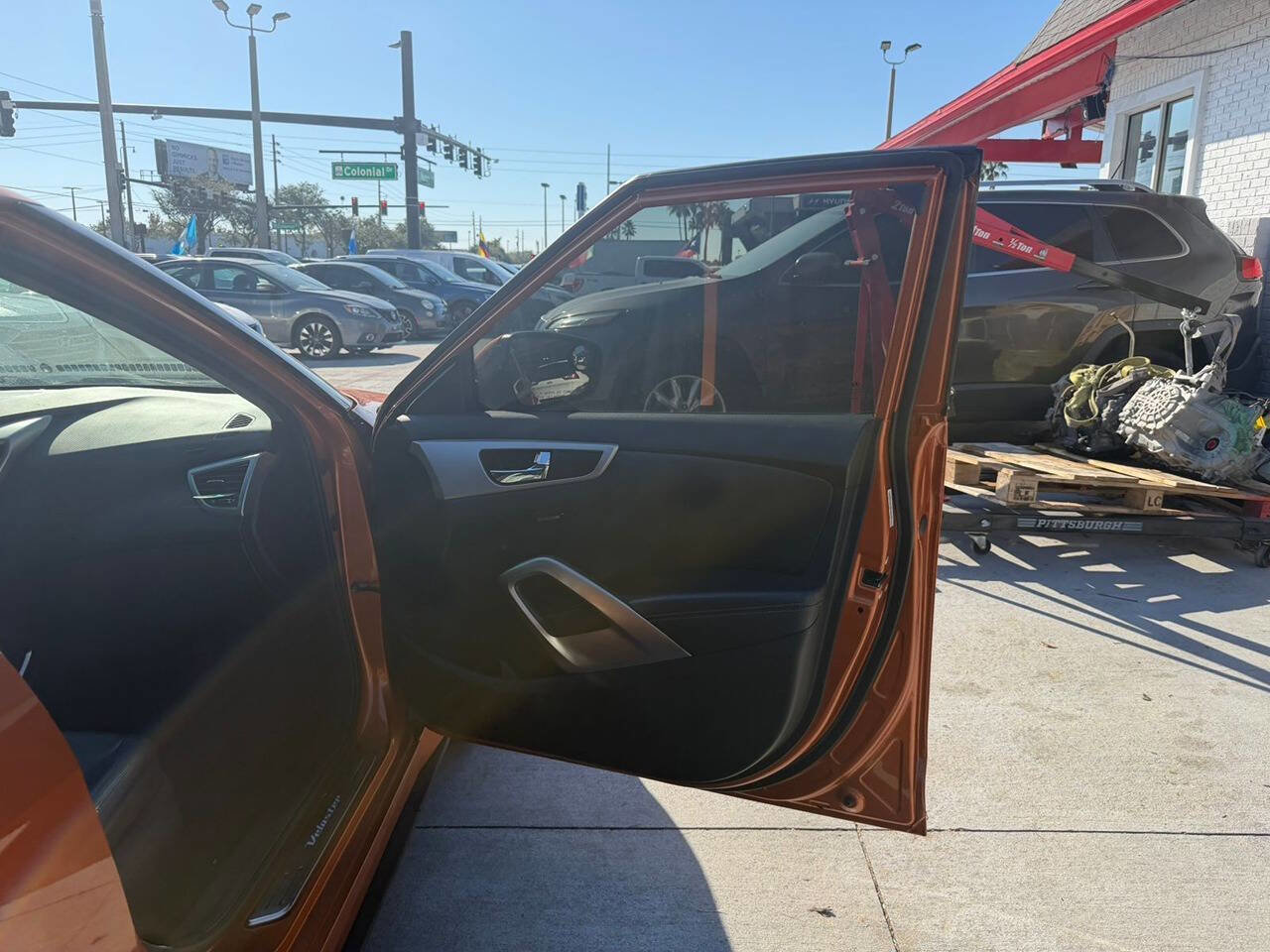 Used 2015 Hyundai Veloster RE:FLEX Edition image 7