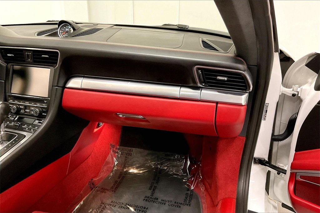 Used 2016 Porsche 911 Turbo image 13