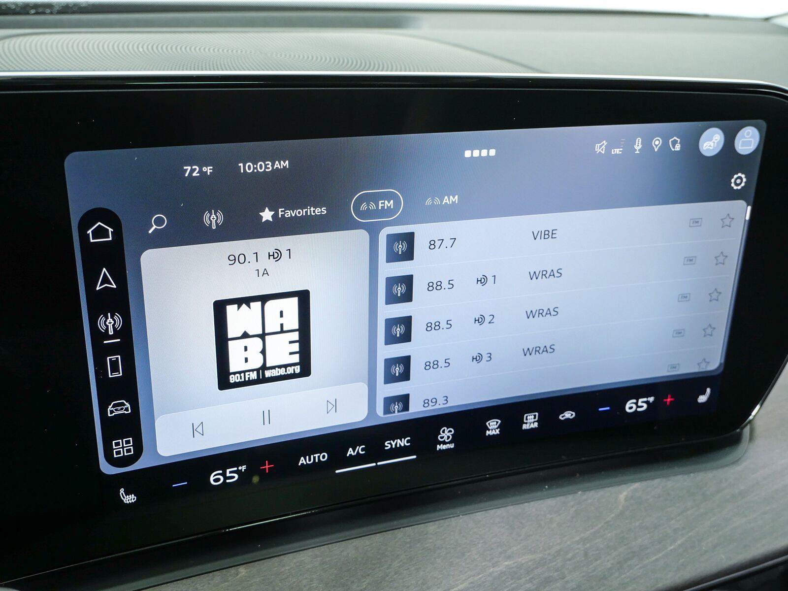 New 2026 Audi Q3 quattro 2.0T AWD/4WD image 14