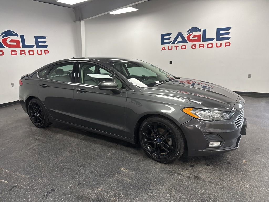 Used 2020 Ford Fusion SE w/ Equipment Group 151A image 1