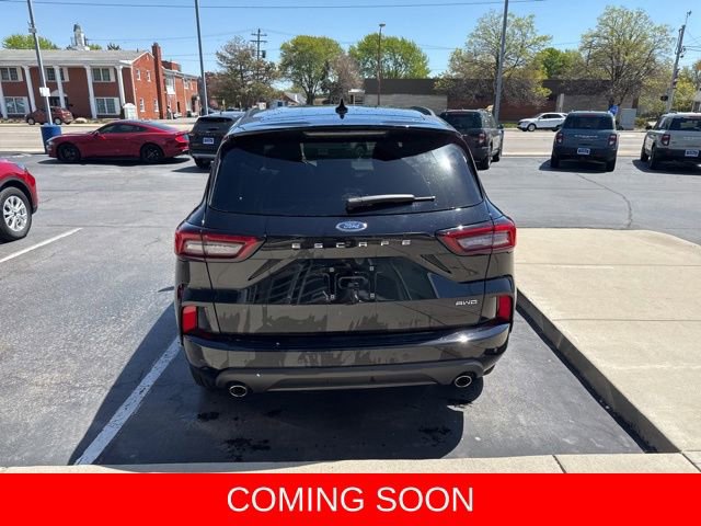 Used 2024 Ford Escape ST-Line w/ Tech Pack #1 AWD/4WD image 5