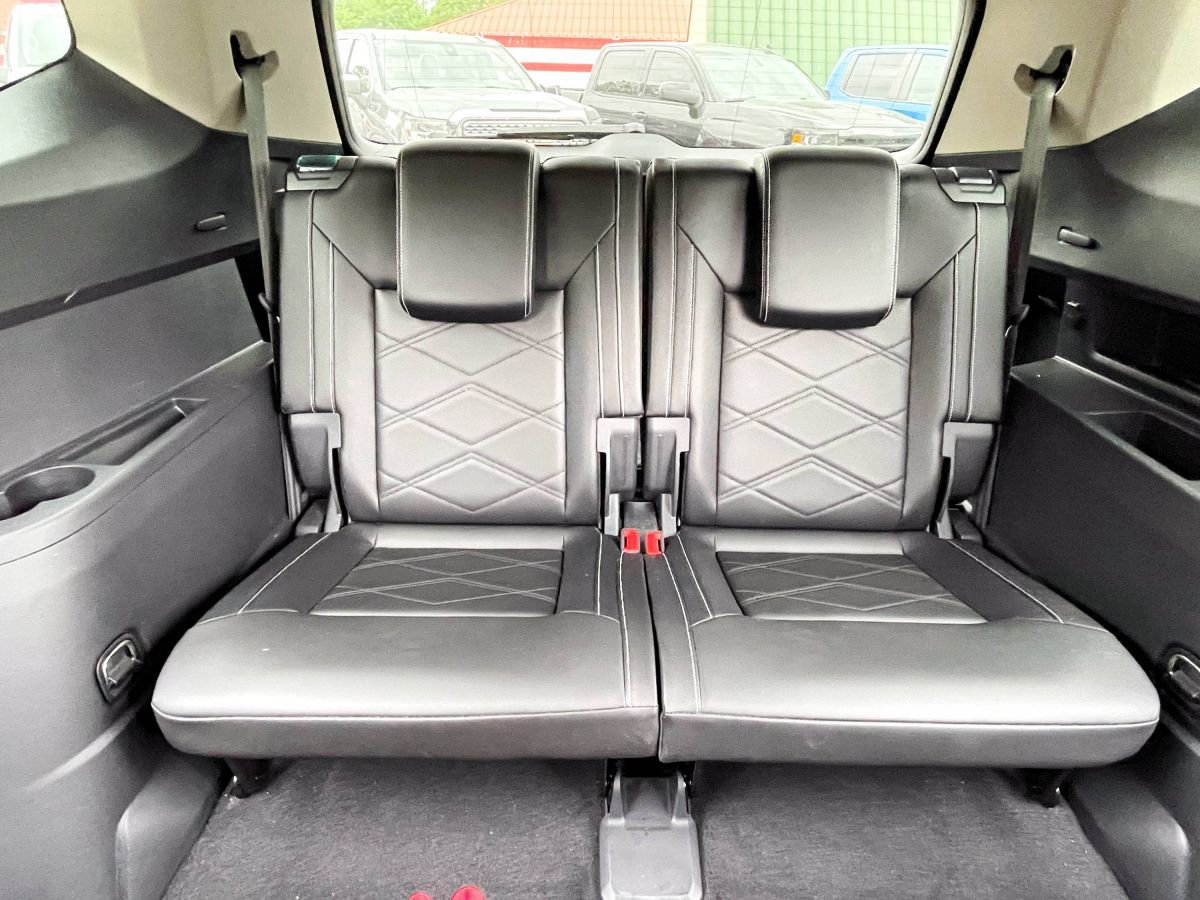 Used 2024 Volkswagen Atlas SE FWD image 14