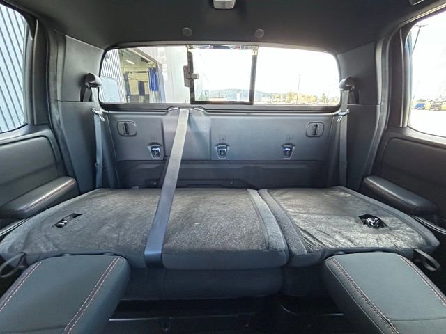 Used 2023 Nissan Frontier PRO-4X w/ Pro Convenience Package AWD/4WD image 41