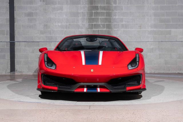 Used 2020 Ferrari 488 Pista Spider image 8