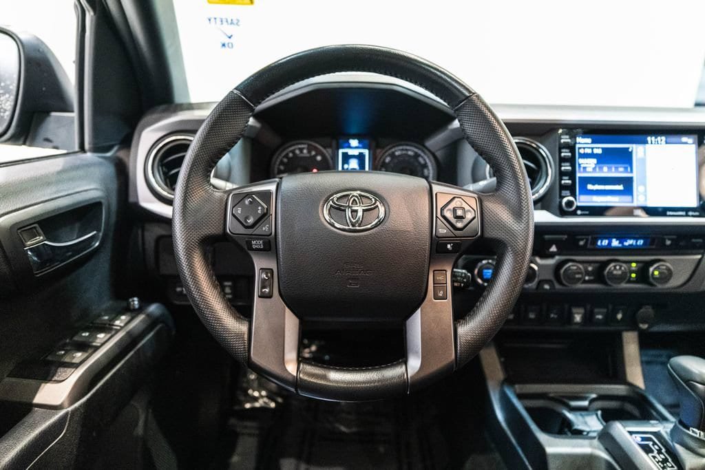 Certified 2023 Toyota Tacoma TRD Off-Road w/ TRD Premium Off Road Package AWD/4WD image 17