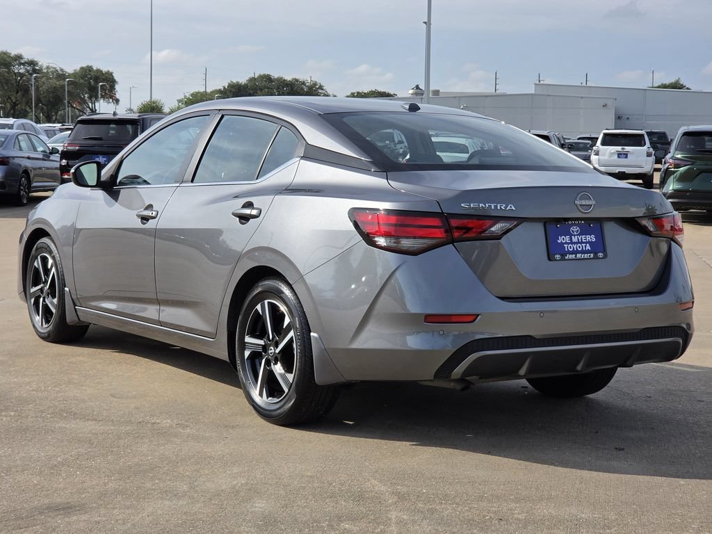 Used 2025 Nissan Sentra SV w/ All-Weather Package FWD image 7
