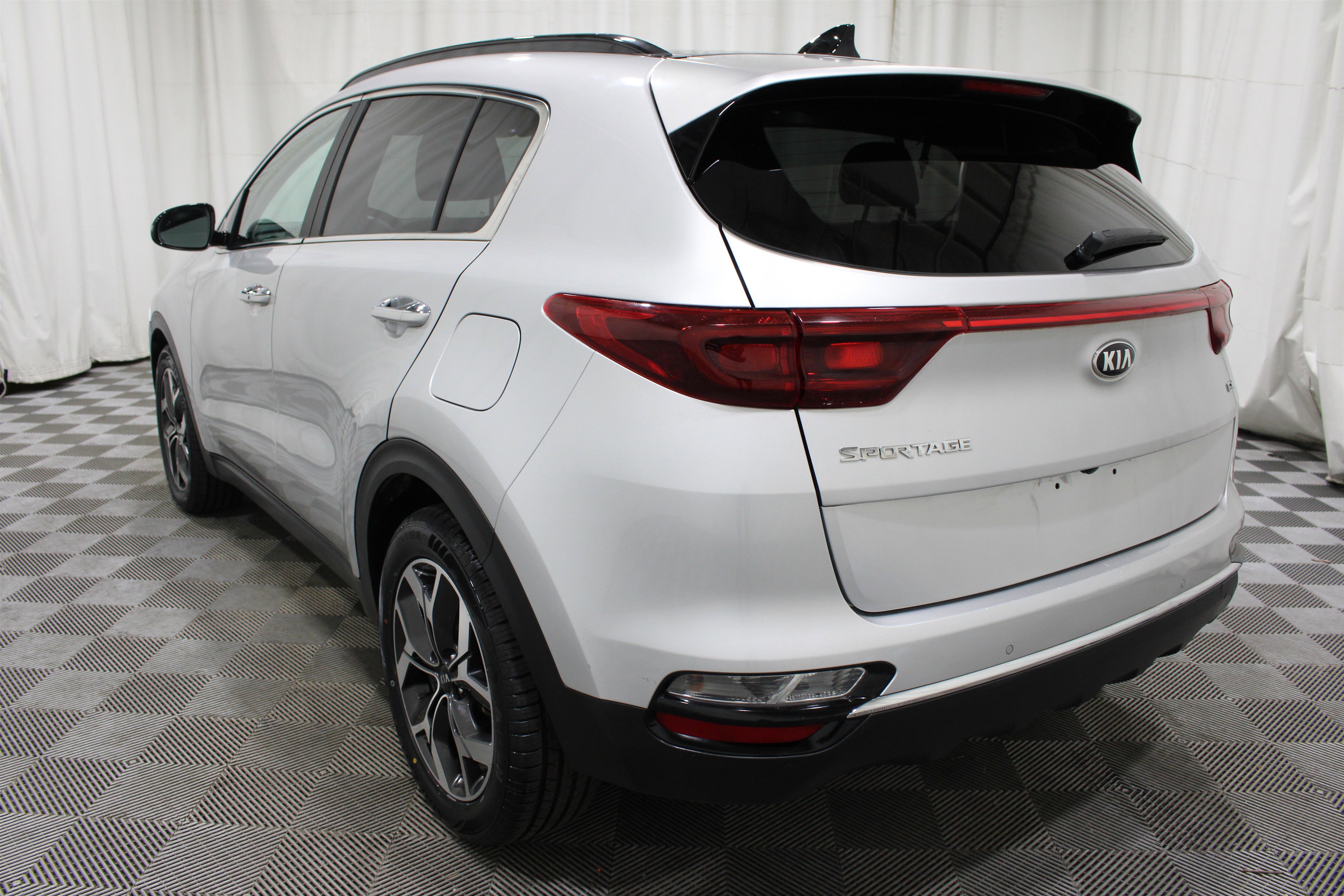 Used 2021 Kia Sportage EX w/ EX Technology Package FWD image 33