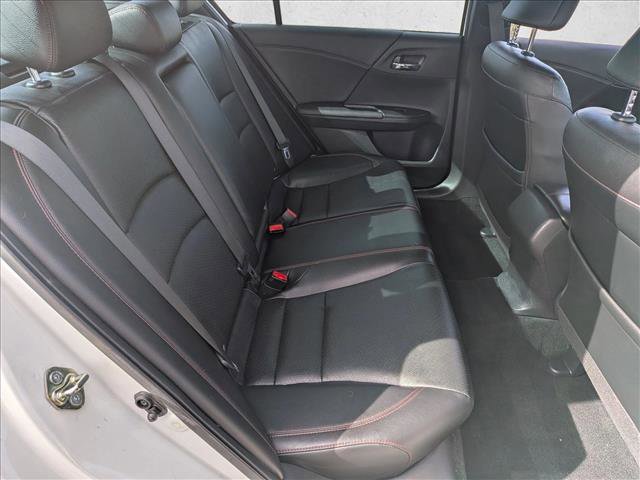 Used 2017 Honda Accord Sport Special Edition image 19