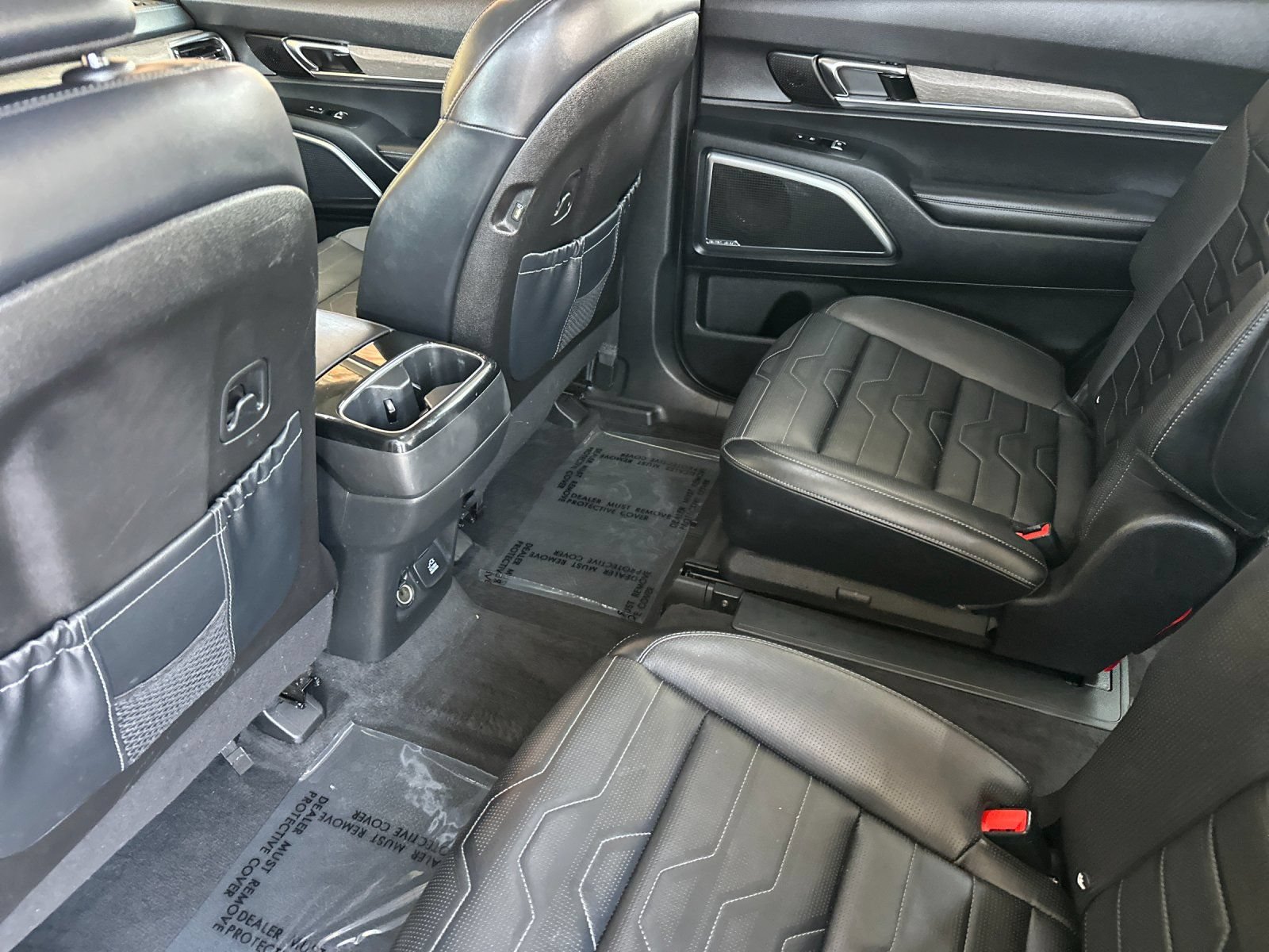 Certified 2022 Kia Telluride SX w/ SX Prestige Package AWD/4WD image 16