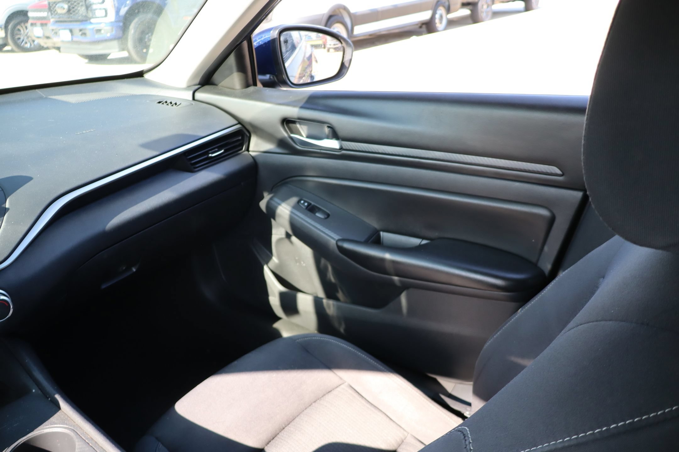 Used 2021 Nissan Altima 2.5 S FWD image 23