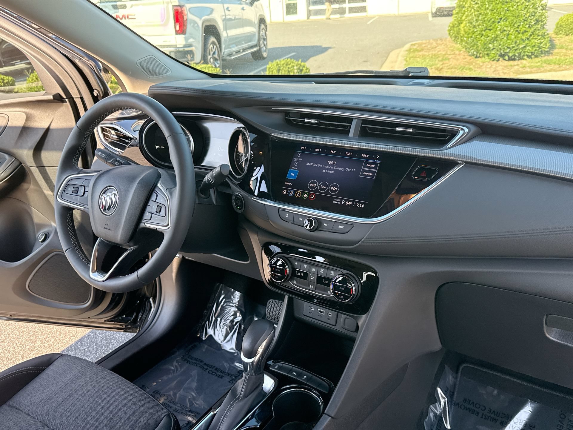 Used 2022 Buick Encore GX Select FWD image 30