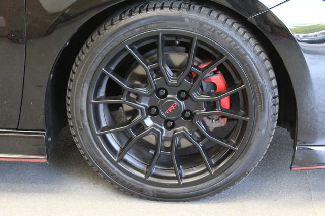 Used 2022 Toyota Camry TRD FWD image 4
