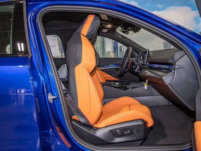 New 2026 BMW M5 image 21