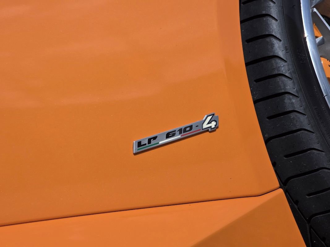 Used 2015 Lamborghini Huracan LP 610-4 image 30