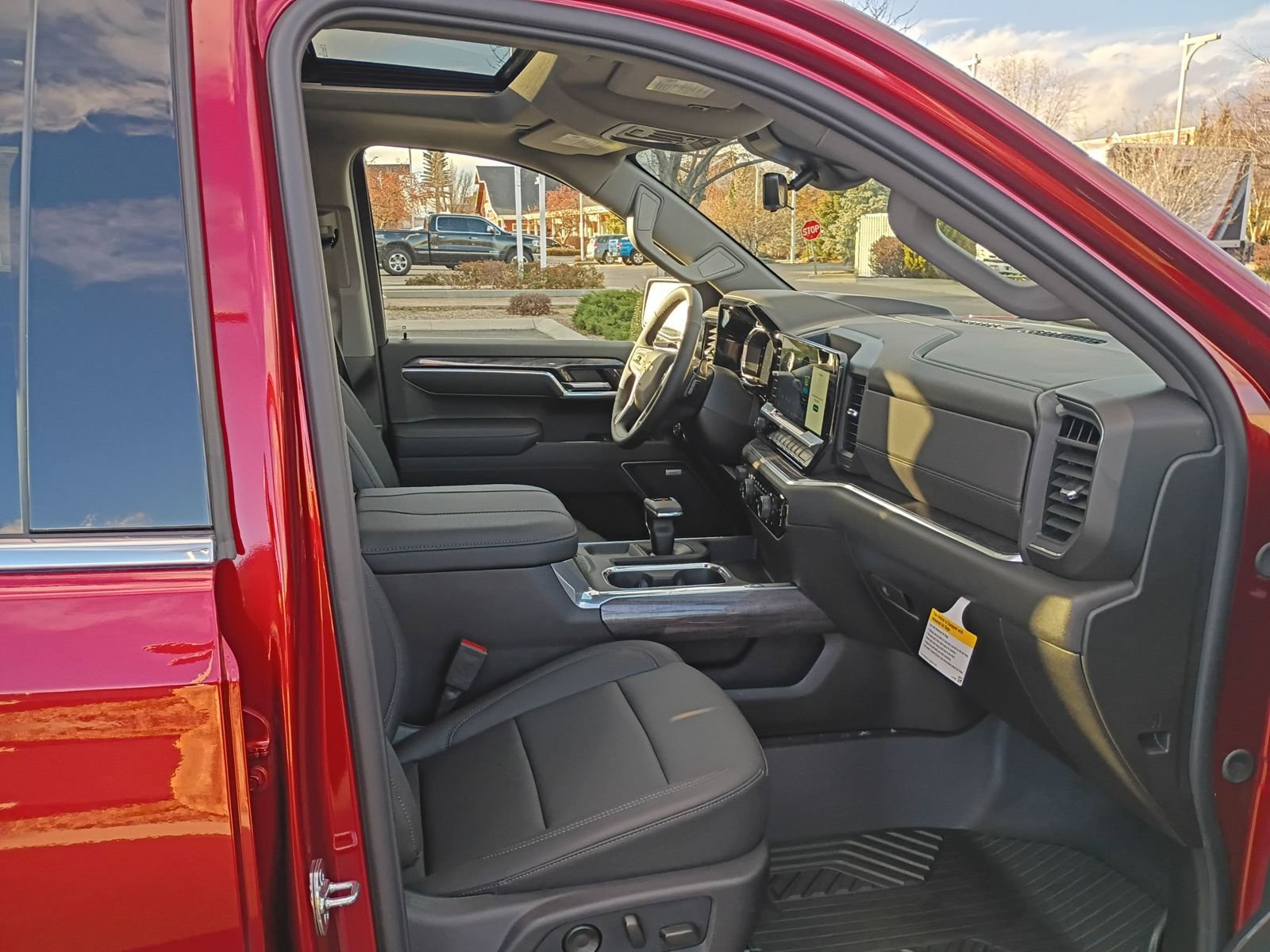 New 2026 Chevrolet Silverado 1500 LTZ w/ LTZ Premium Package image 23