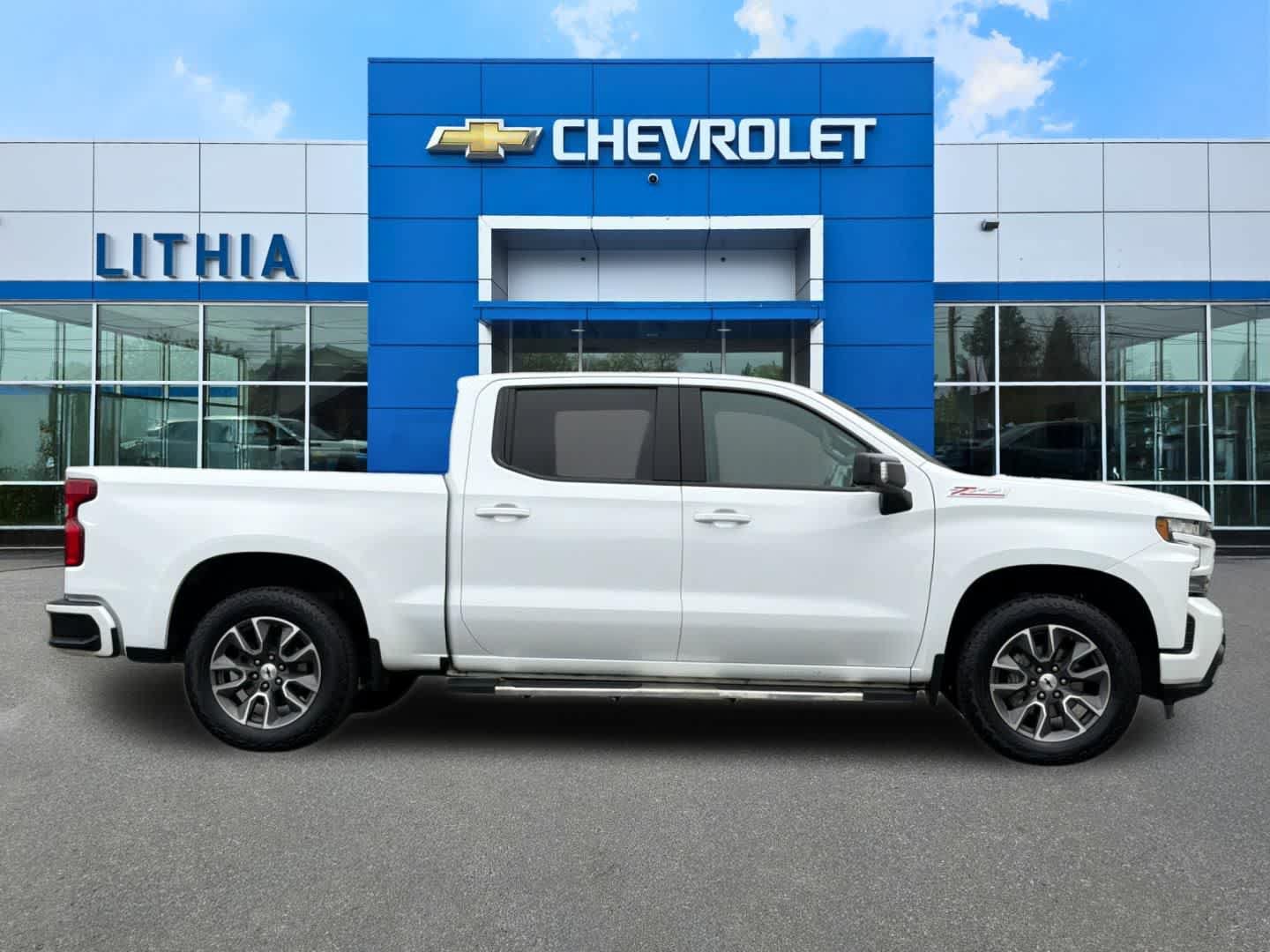 Used 2022 Chevrolet Silverado 1500 RST AWD/4WD image 8