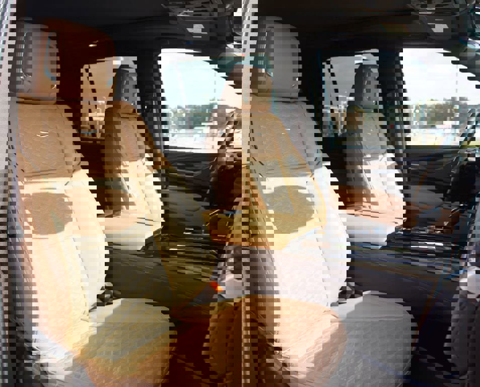 Used 2024 Cadillac Escalade Sport w/ Touring Package image 26