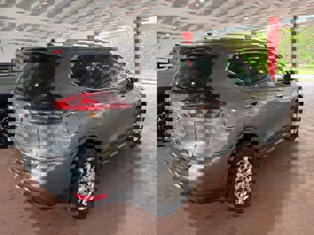 Used 2019 Nissan Rogue S w/ Special Edition Package image 13