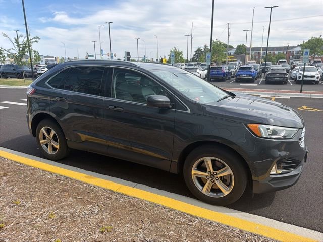 Used 2021 Ford Edge SEL w/ Convenience Package AWD/4WD image 10