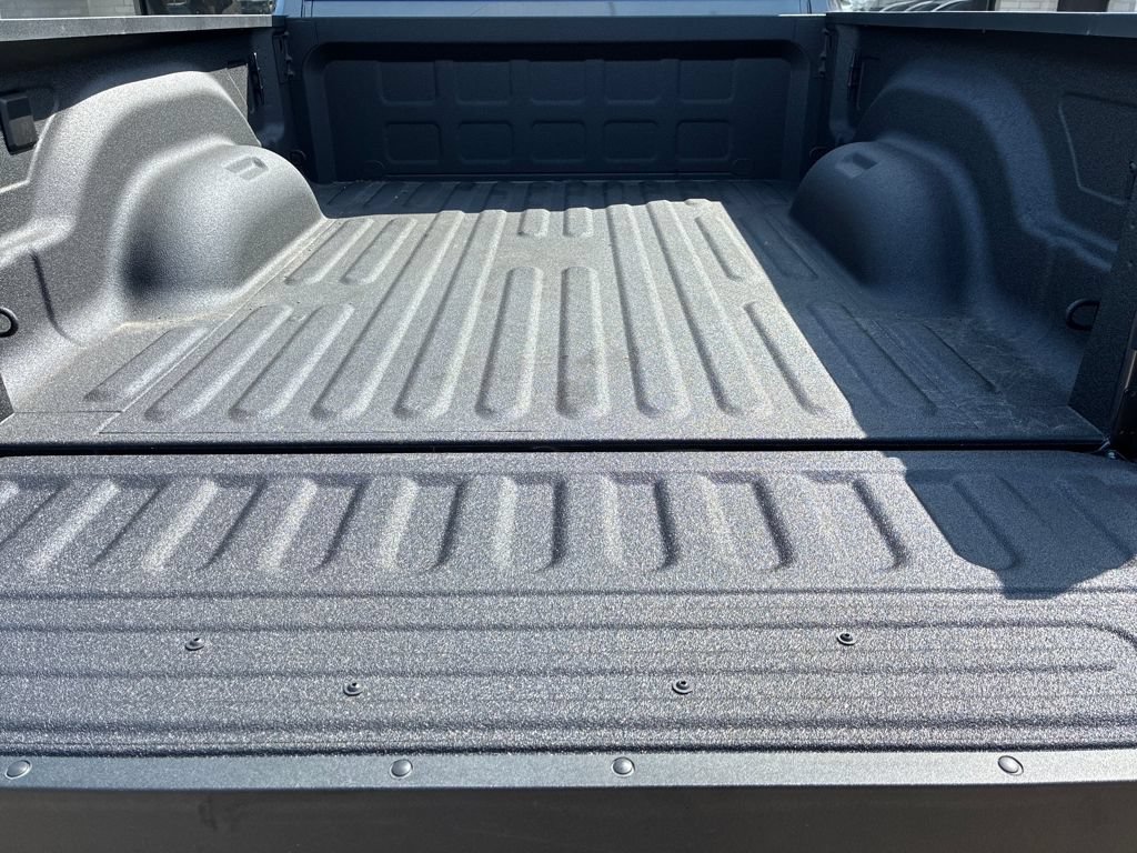 New 2026 RAM 2500 Big Horn AWD/4WD image 23