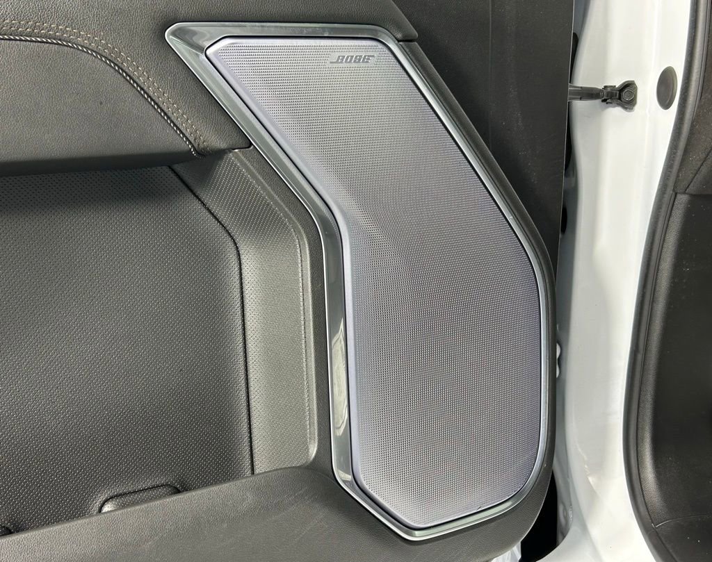 Used 2024 Chevrolet Silverado 2500 High Country w/ High Country Premium Package AWD/4WD image 40