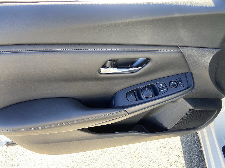 Certified 2024 Nissan Sentra SV w/ All-Weather Package image 9