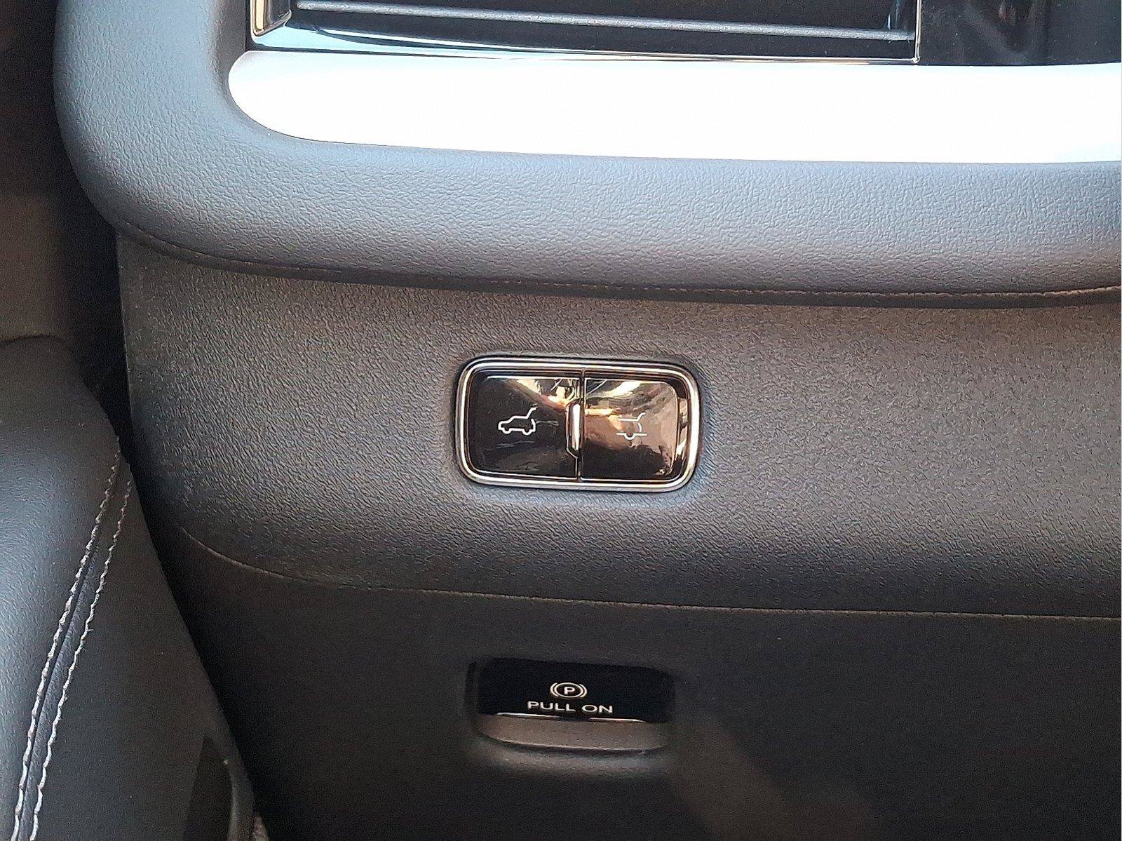 New 2025 Lincoln Navigator L Reserve AWD/4WD image 10