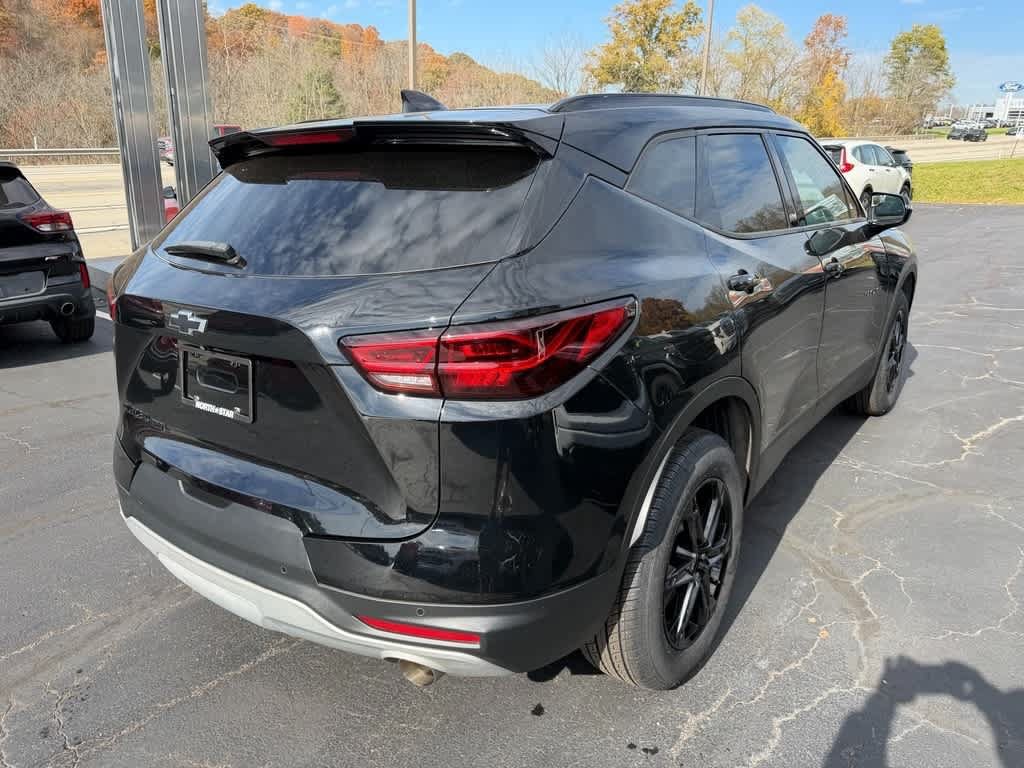 Certified 2024 Chevrolet Blazer LT w/ Midnight/Sport Edition AWD/4WD image 5
