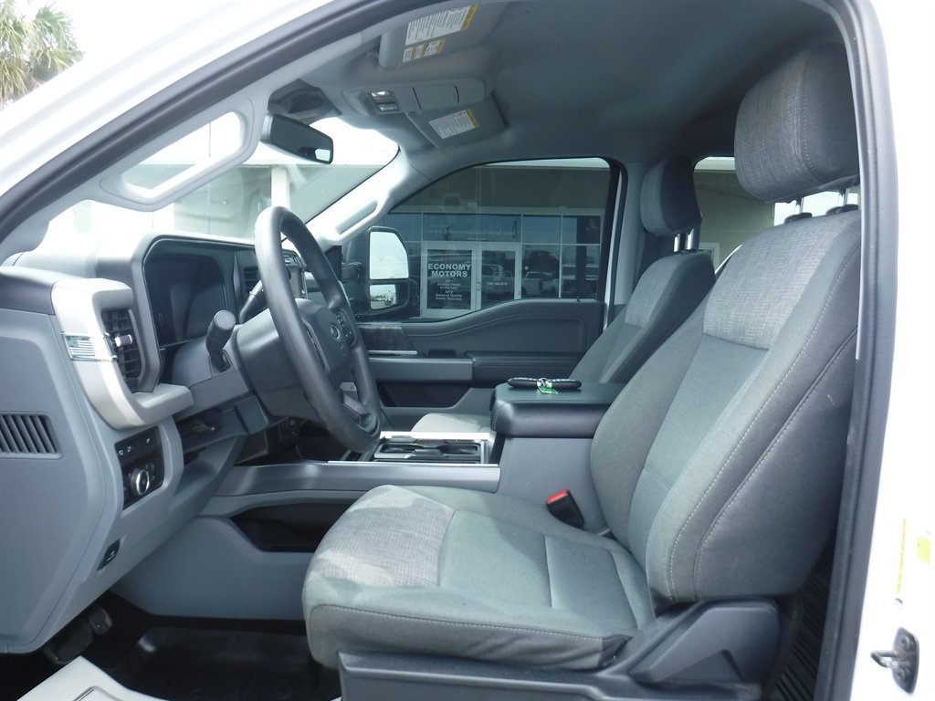 Used 2024 Ford F250 XLT w/ XLT Premium Package AWD/4WD image 14