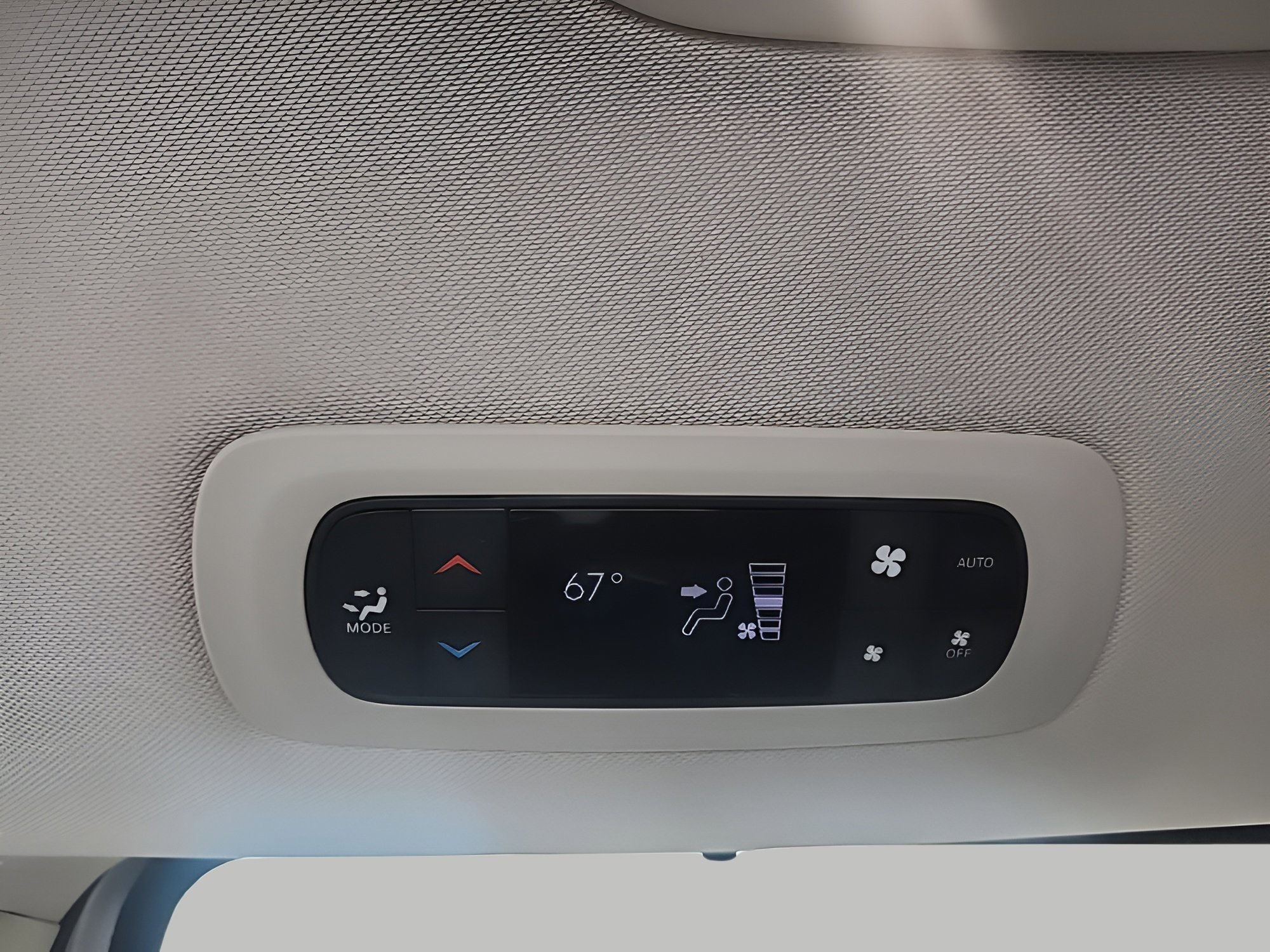 Used 2024 Chrysler Pacifica Touring-L image 20