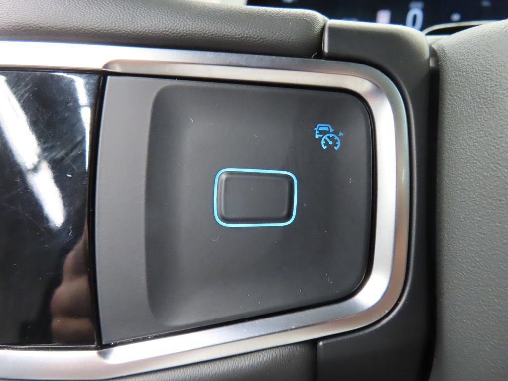 Used 2025 Ford Expedition Active AWD/4WD image 46