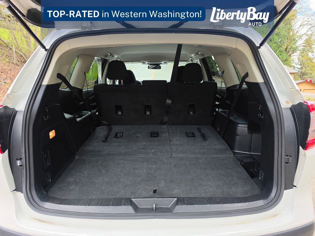 Used 2023 Subaru Ascent 8-Passenger AWD/4WD image 8