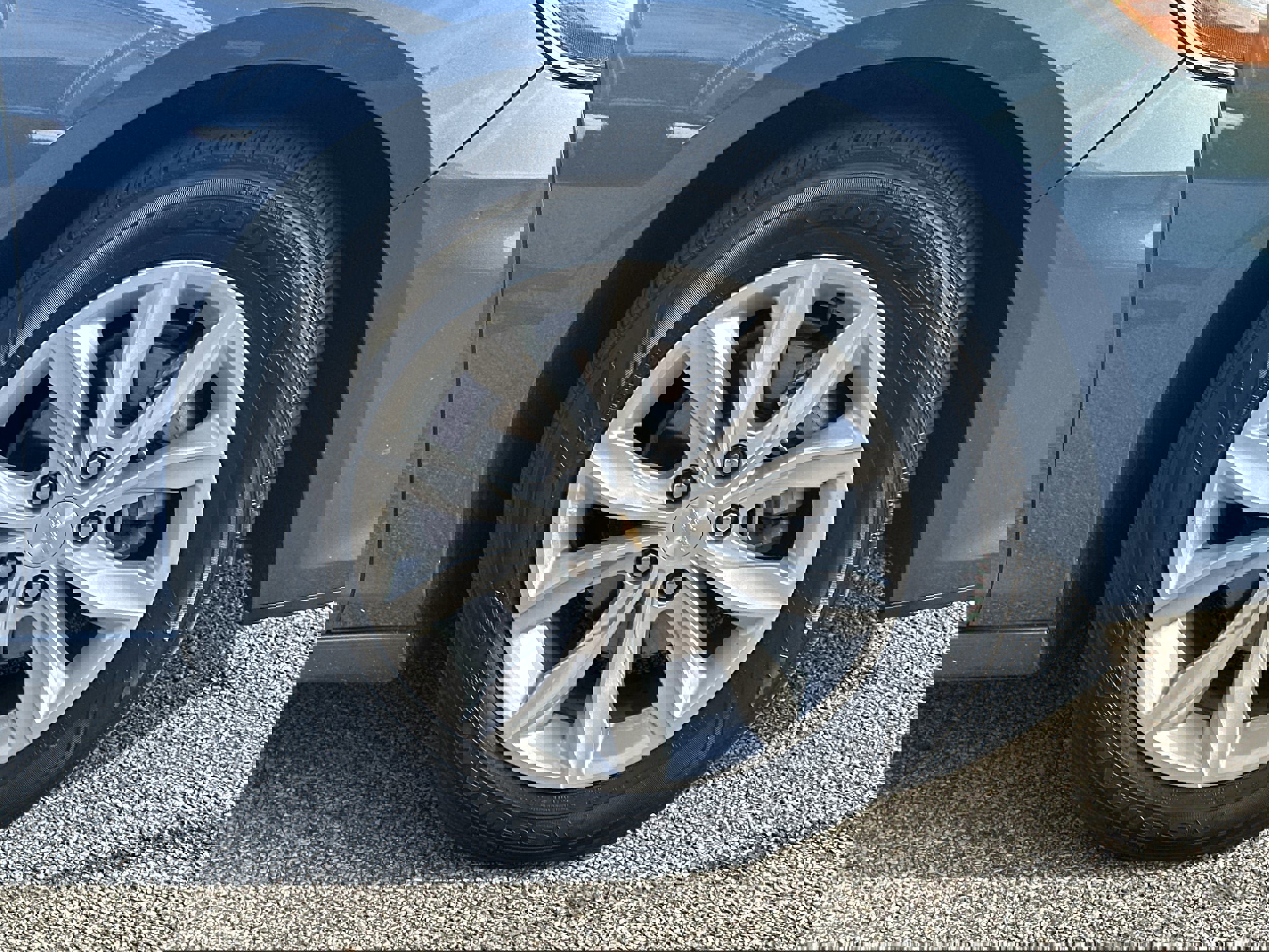 Used 2024 Chevrolet Malibu LT image 12