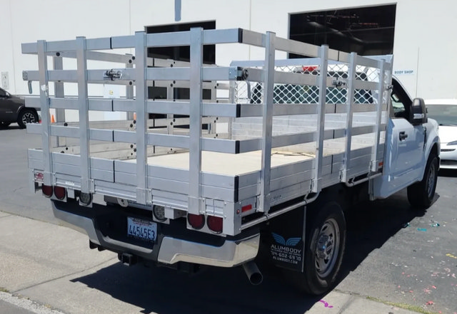 Used 2020 Ford F350 XL w/ Power Equipment Group RWD image 2