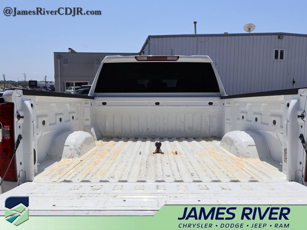 Used 2020 Chevrolet Silverado 2500 LT w/ Z71 Off-Road Package AWD/4WD image 13