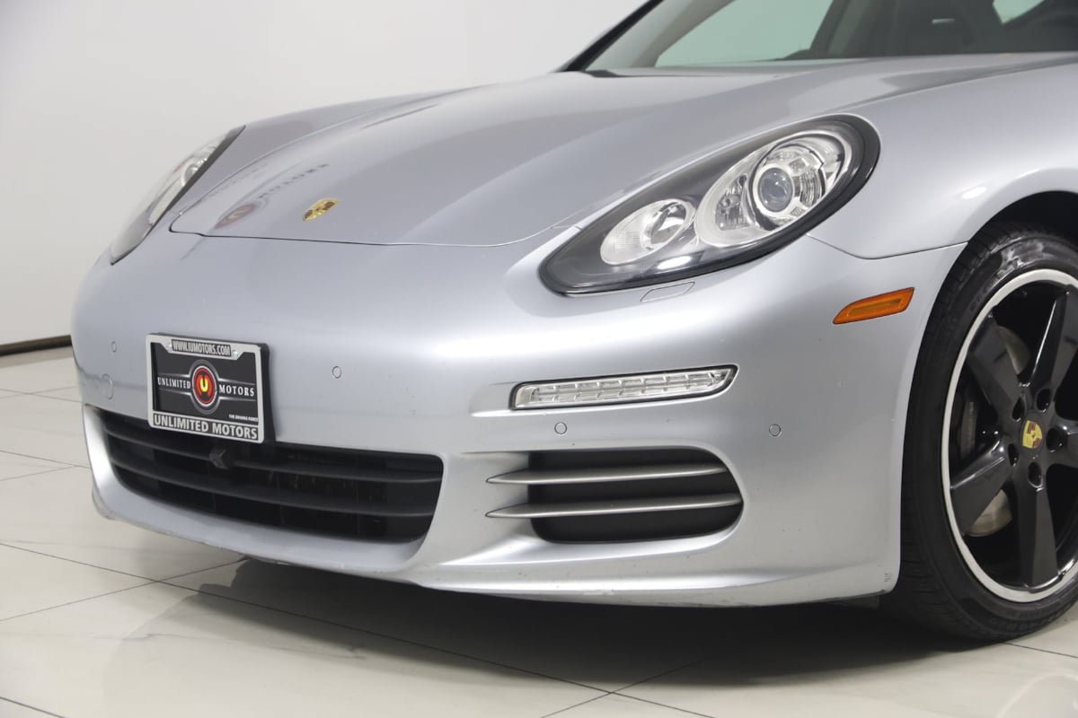 Used 2016 Porsche Panamera 4 Edition AWD/4WD image 45