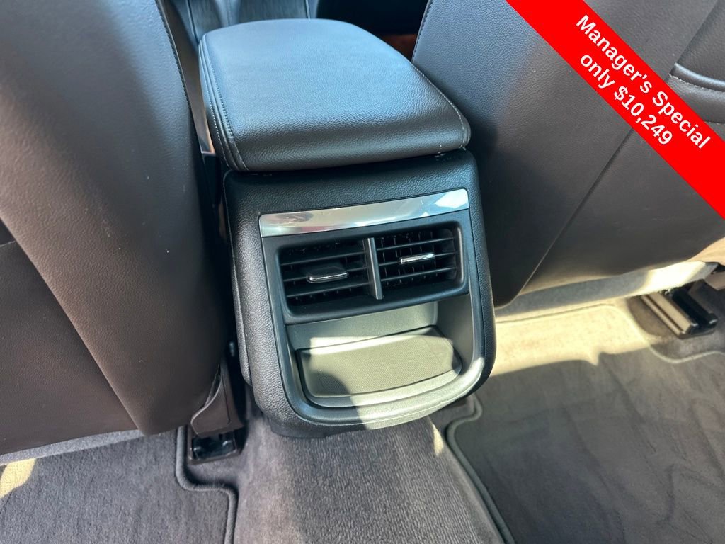 Used 2015 Chevrolet Impala LT w/ Convenience Package image 15