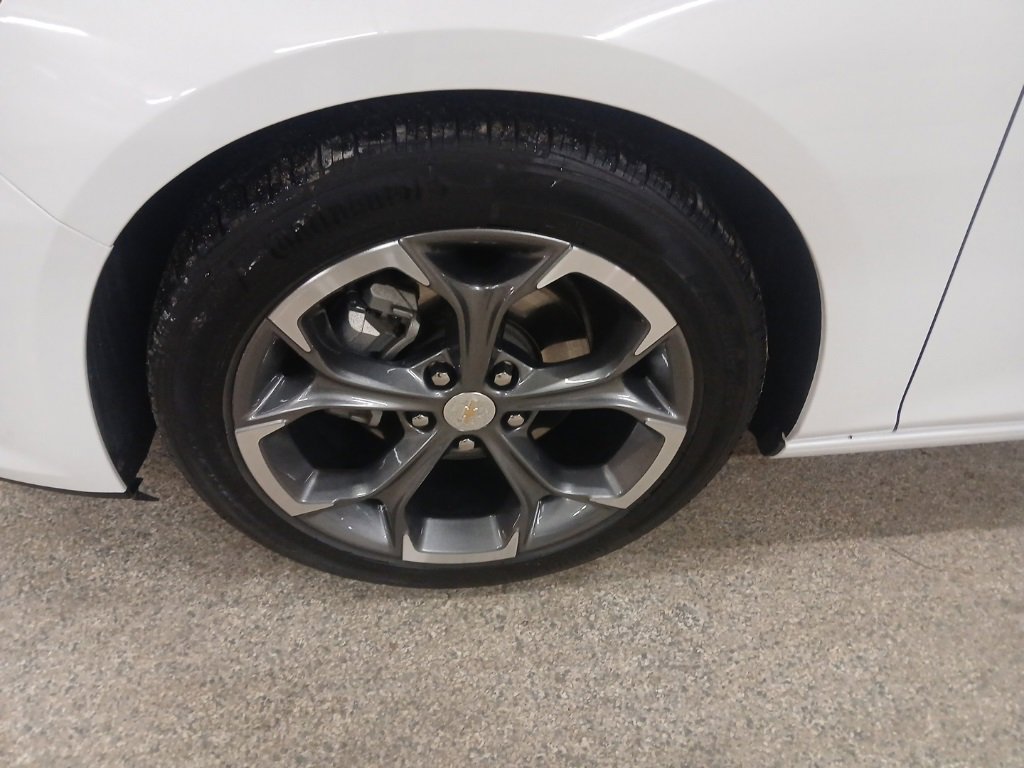 Used 2024 Chevrolet Malibu LT image 8