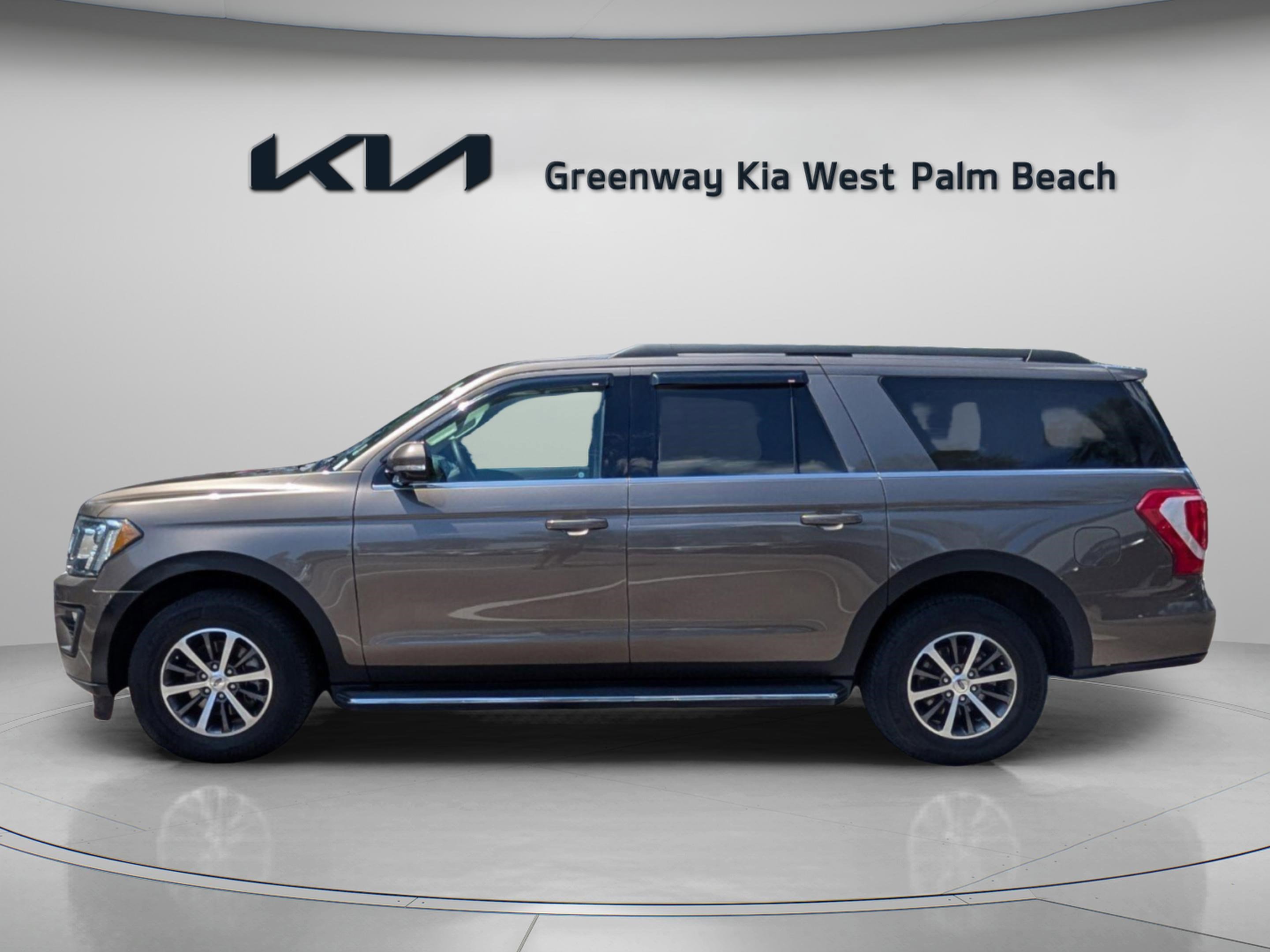 Used 2019 Ford Expedition Max XLT w/ Equipment Group 202A RWD image 5
