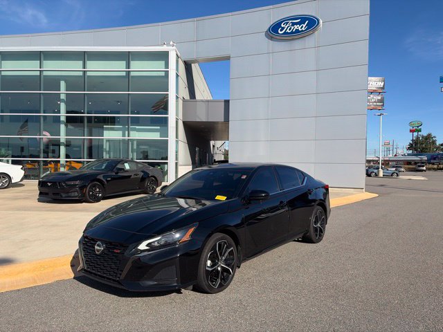 Used 2024 Nissan Altima 2.5 SR w/ SR Premium Package